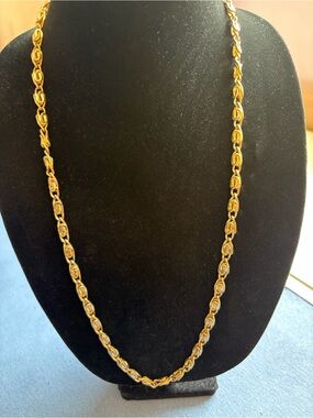 Vintage Gold Tone Snail Chain